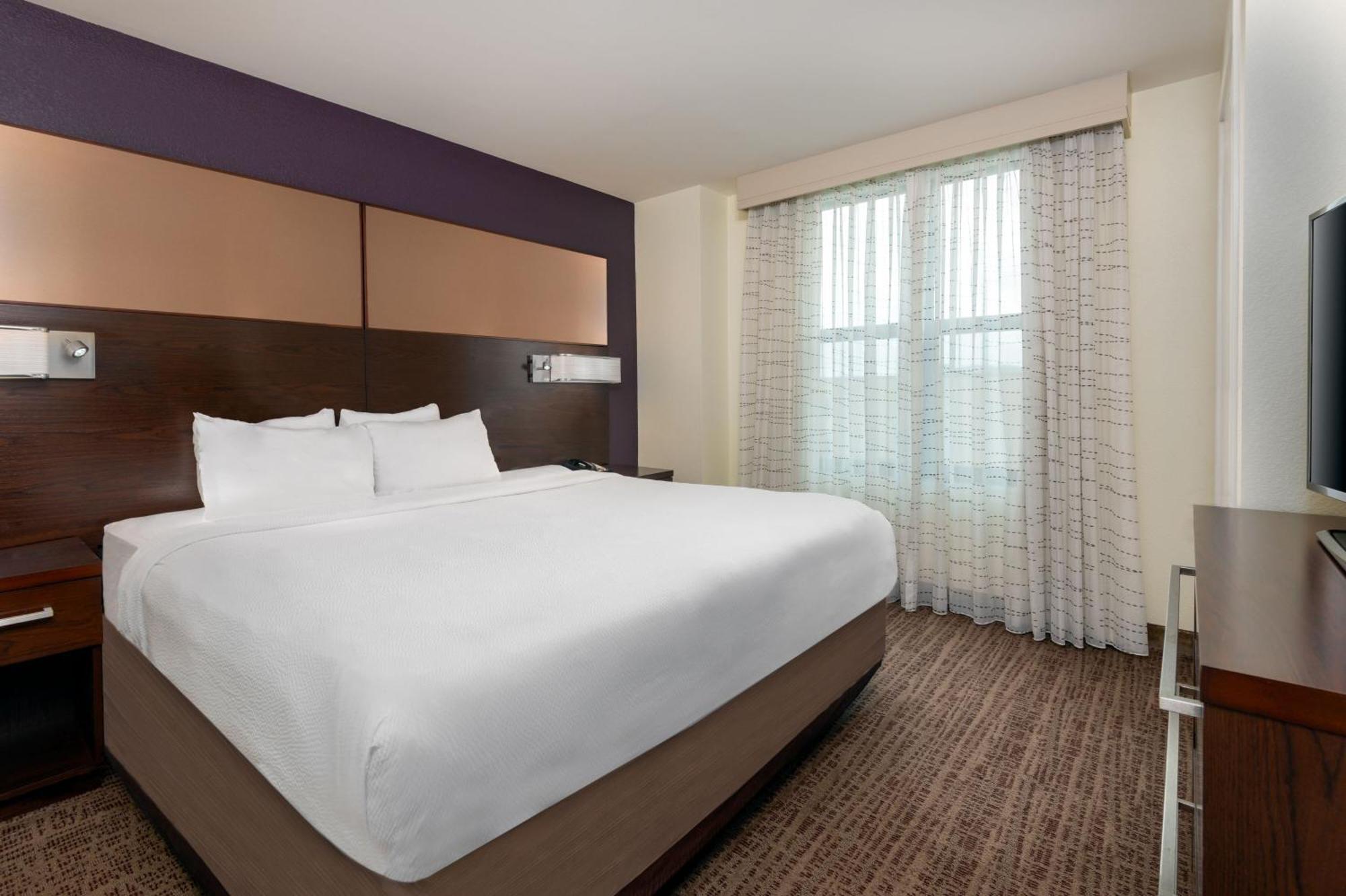 Residence Inn By Marriott Charlottesville Downtown מראה חיצוני תמונה