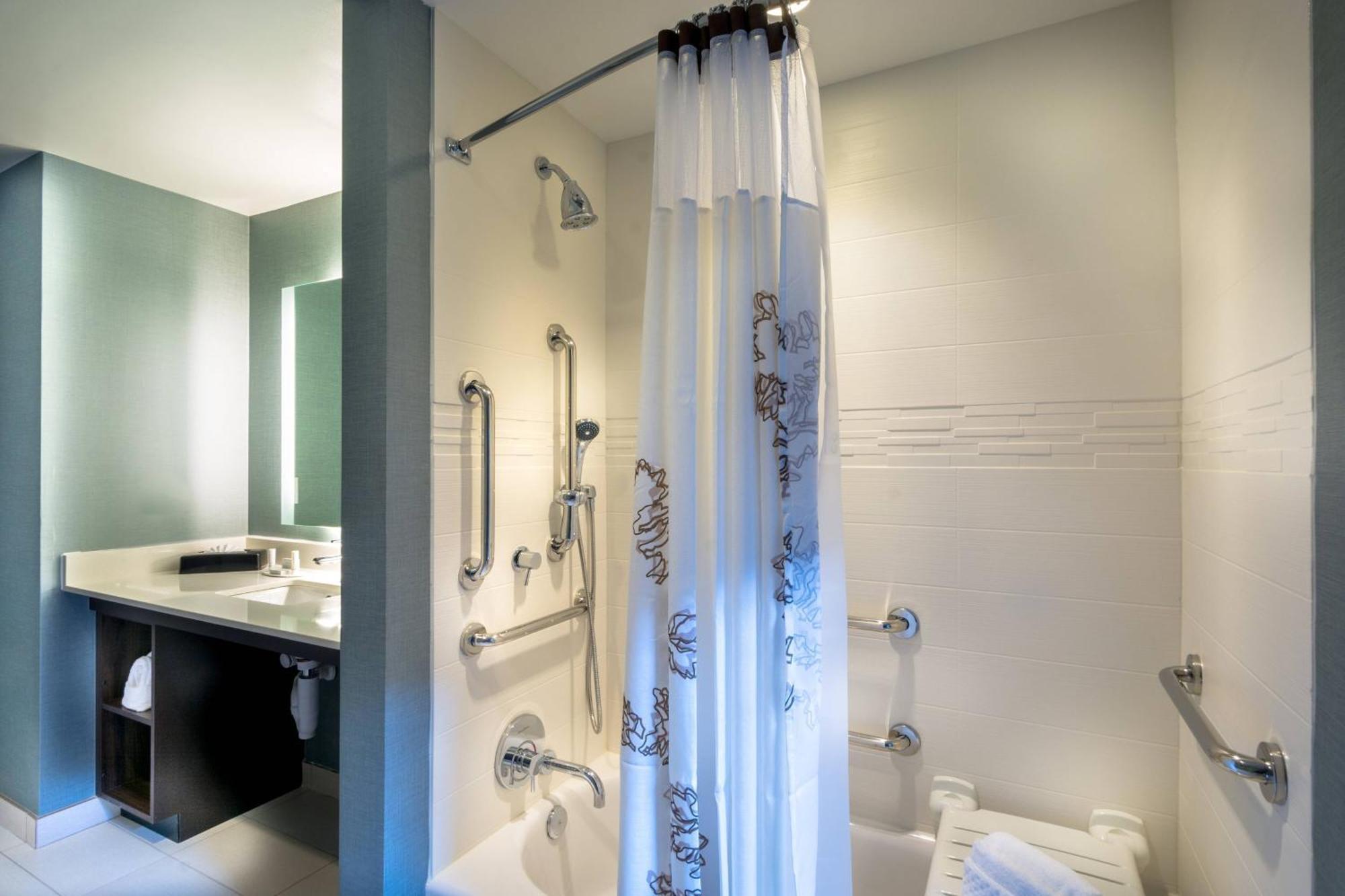 Residence Inn By Marriott Charlottesville Downtown מראה חיצוני תמונה