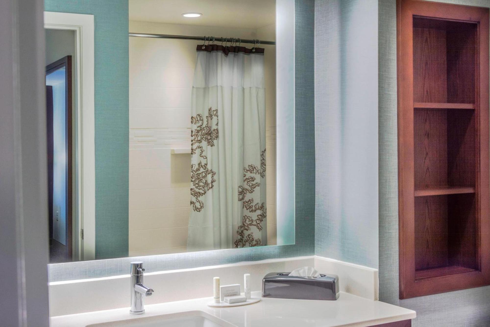 Residence Inn By Marriott Charlottesville Downtown מראה חיצוני תמונה