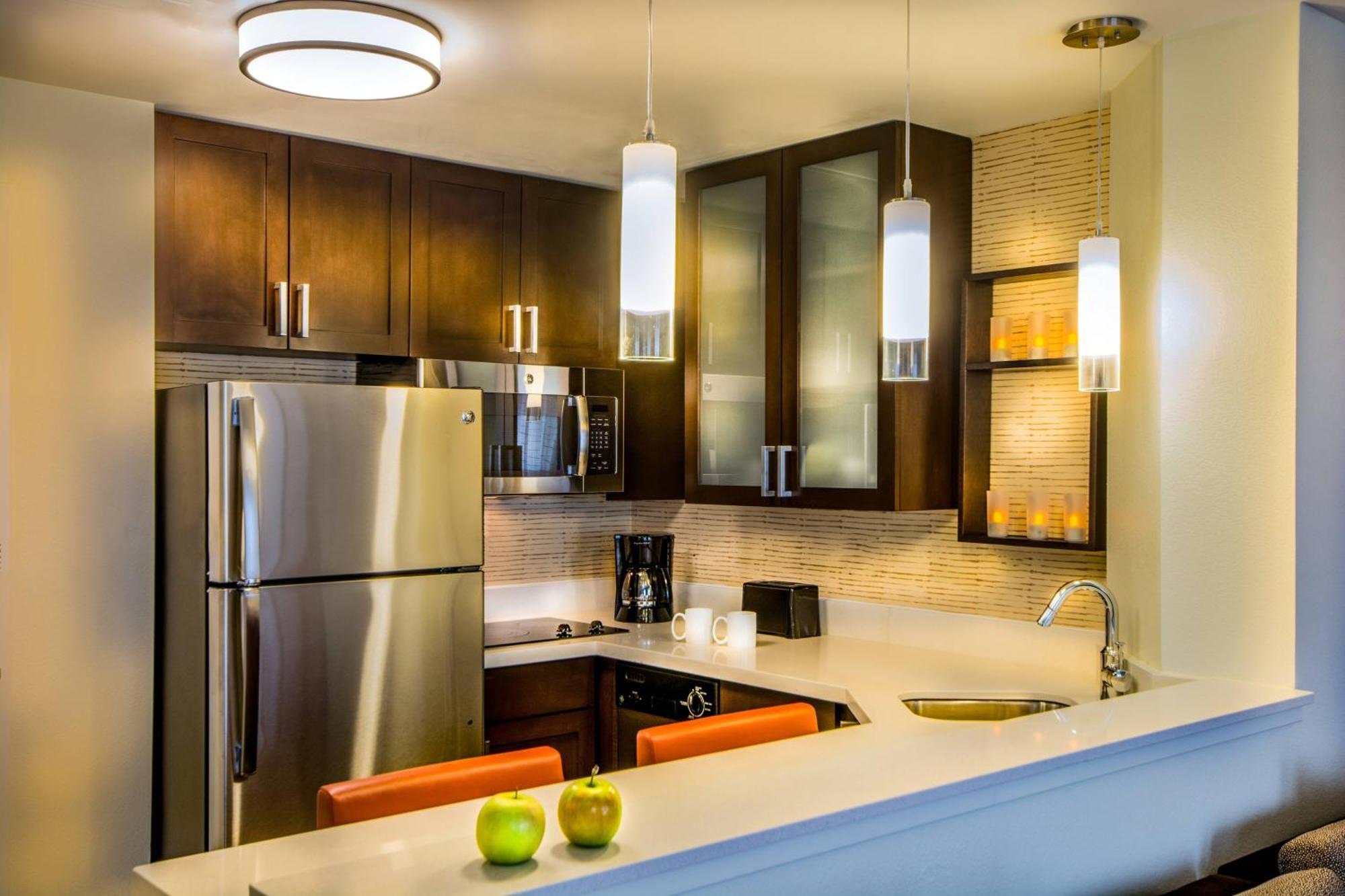 Residence Inn By Marriott Charlottesville Downtown מראה חיצוני תמונה