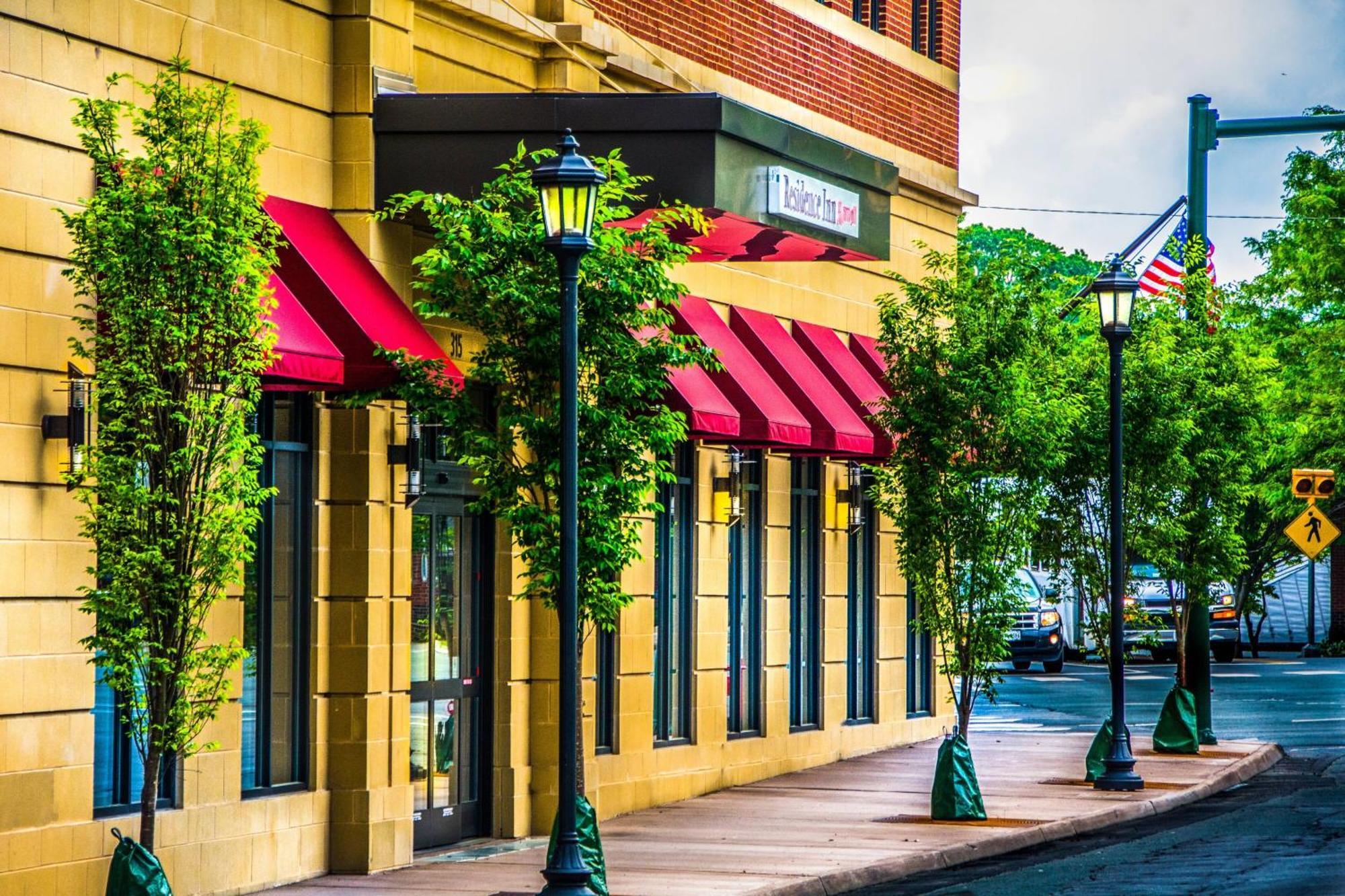 Residence Inn By Marriott Charlottesville Downtown מראה חיצוני תמונה