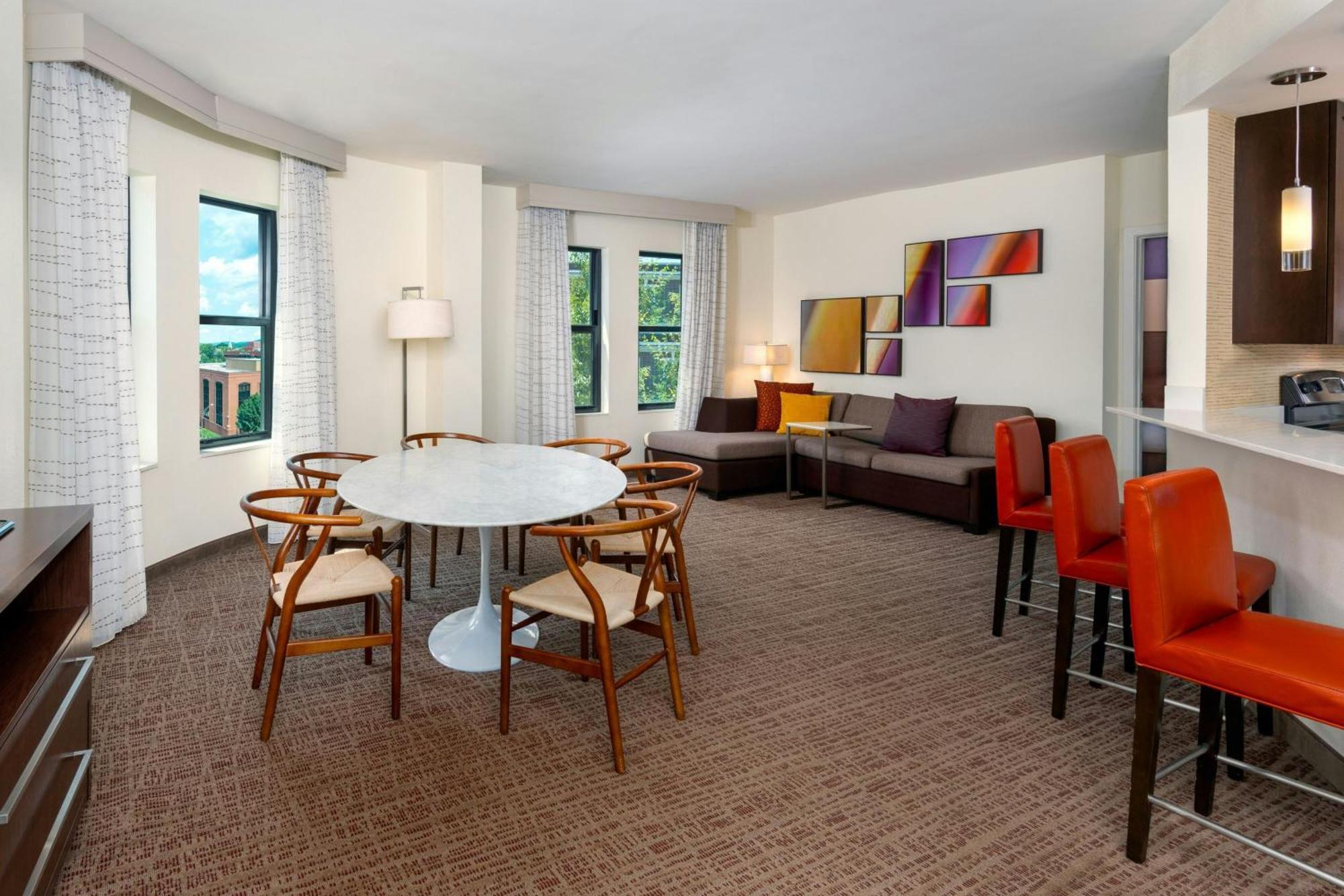 Residence Inn By Marriott Charlottesville Downtown מראה חיצוני תמונה