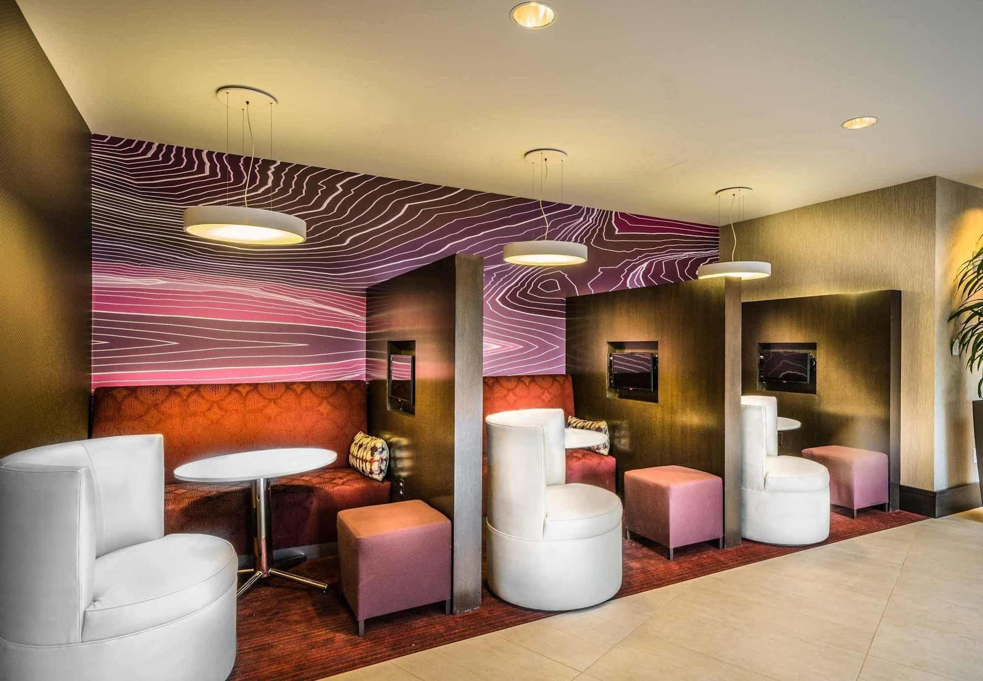 Residence Inn By Marriott Charlottesville Downtown מראה חיצוני תמונה